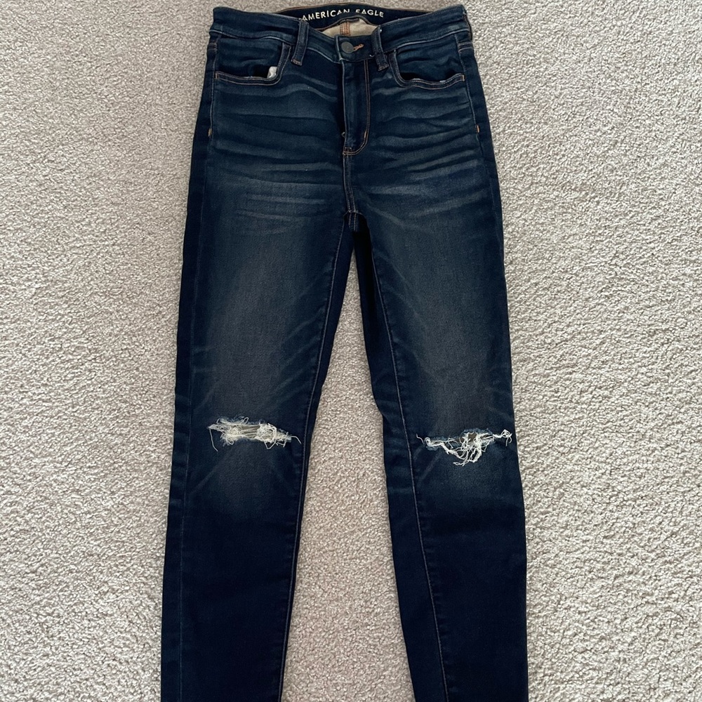American eagle dark wash jeans size 4 distressed